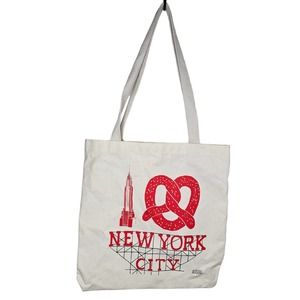 I Love NYC Claudia Pearson City Tote Bag Cream Everyday